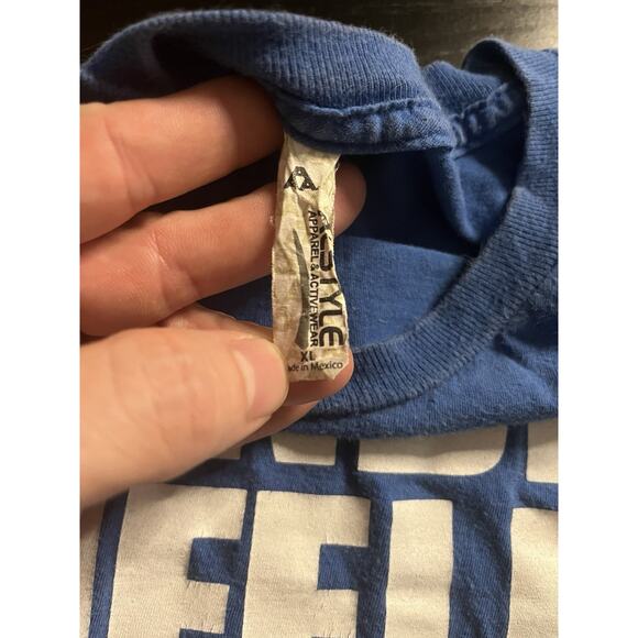 Dunder Mifflin Inc. Paper Company T-Shirt XL Blue The Office TV Show Graphic Tee - Picture 4 of 6